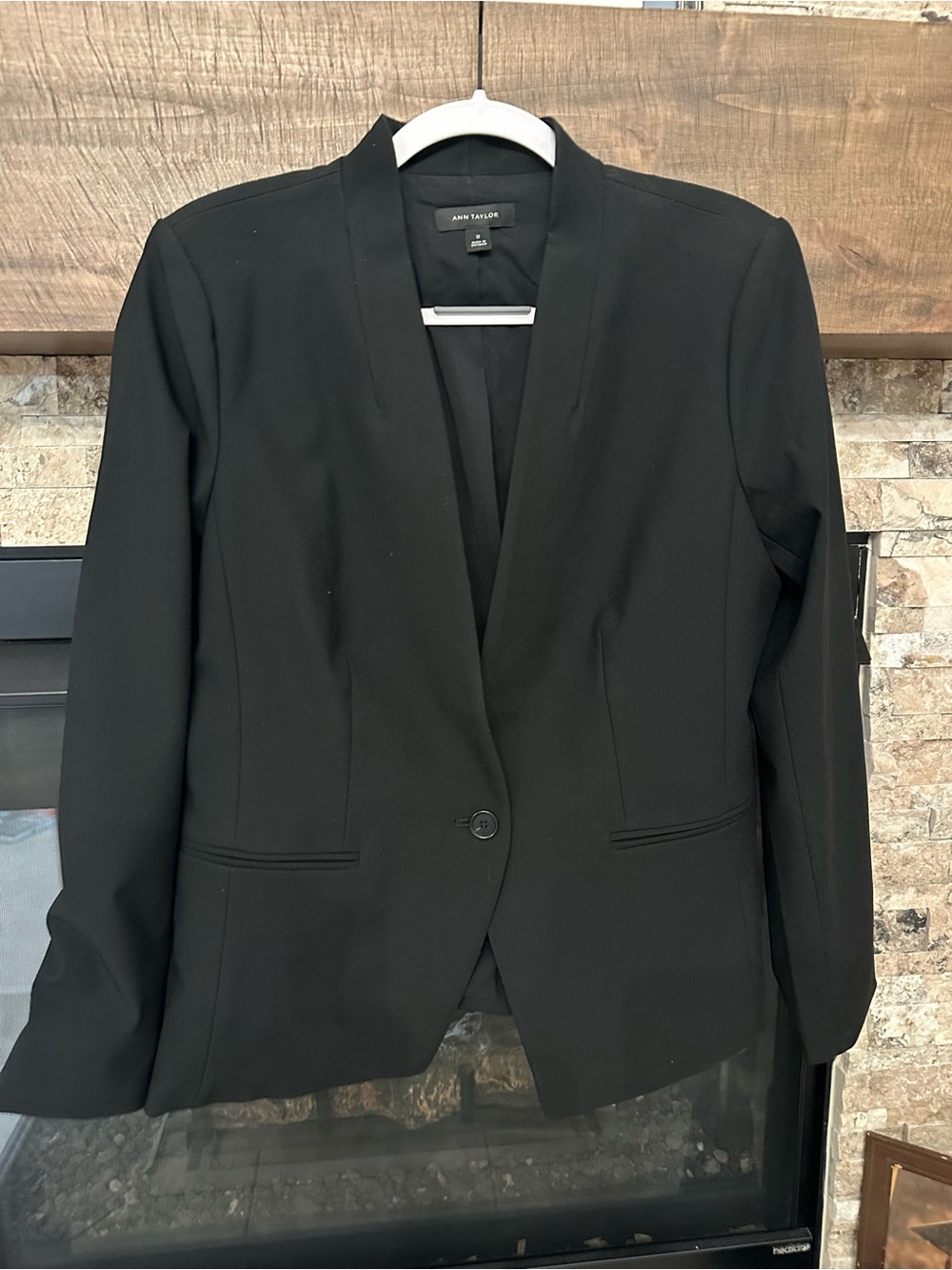 Ann Taylor Women's Black Single-Button Blazer